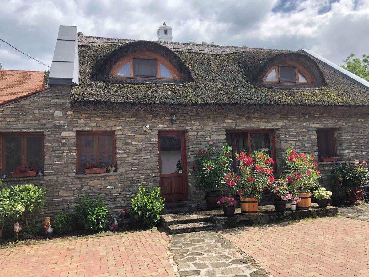 Centrum Vendégház Tihany Exteriér fotografie
